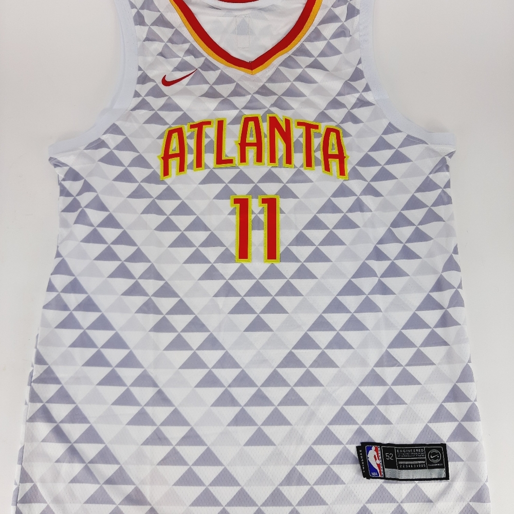 Atlanta Hawks Trae Young 11 Jersey Nike Mens XL 52